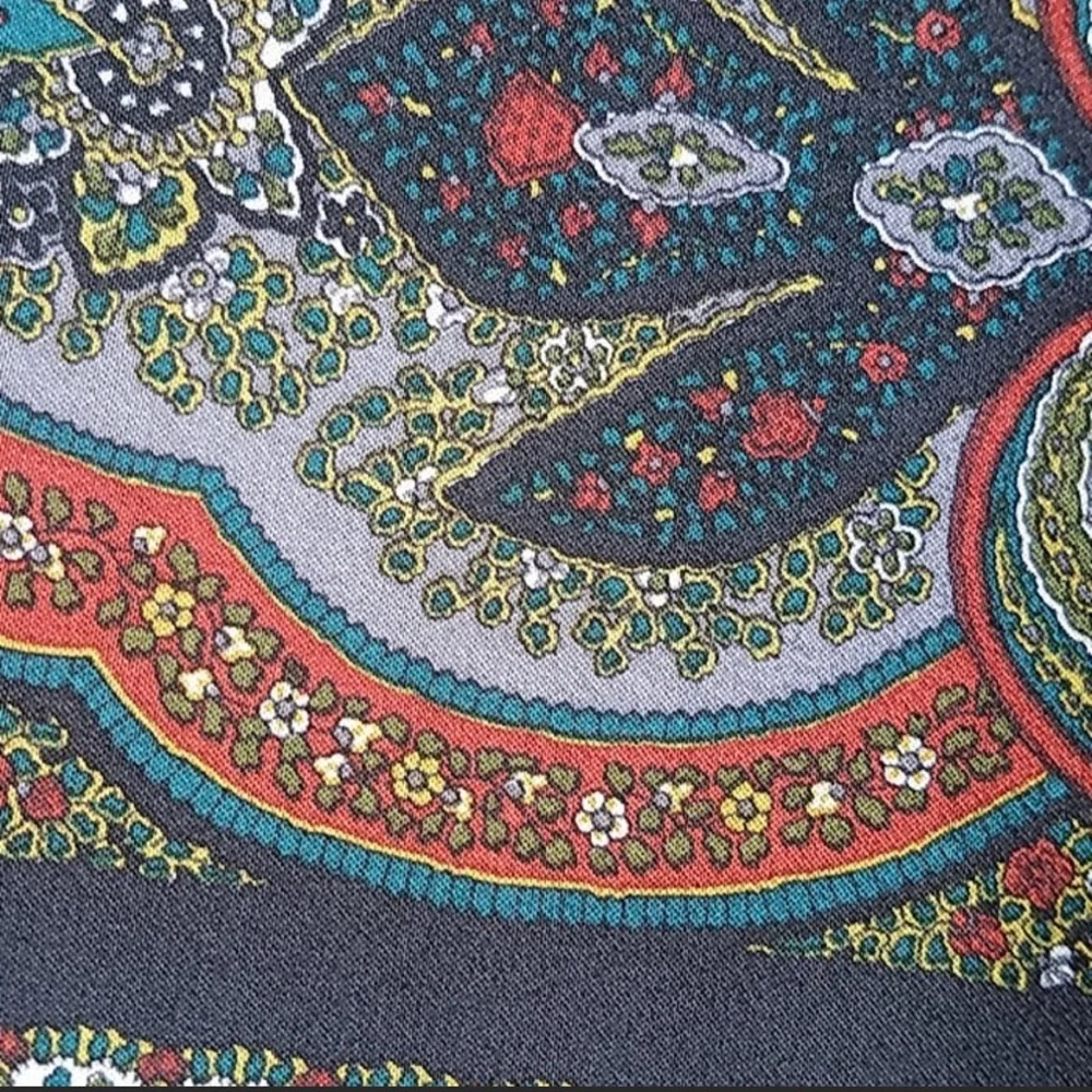 Gorgeous Christian Dior Scarf!!